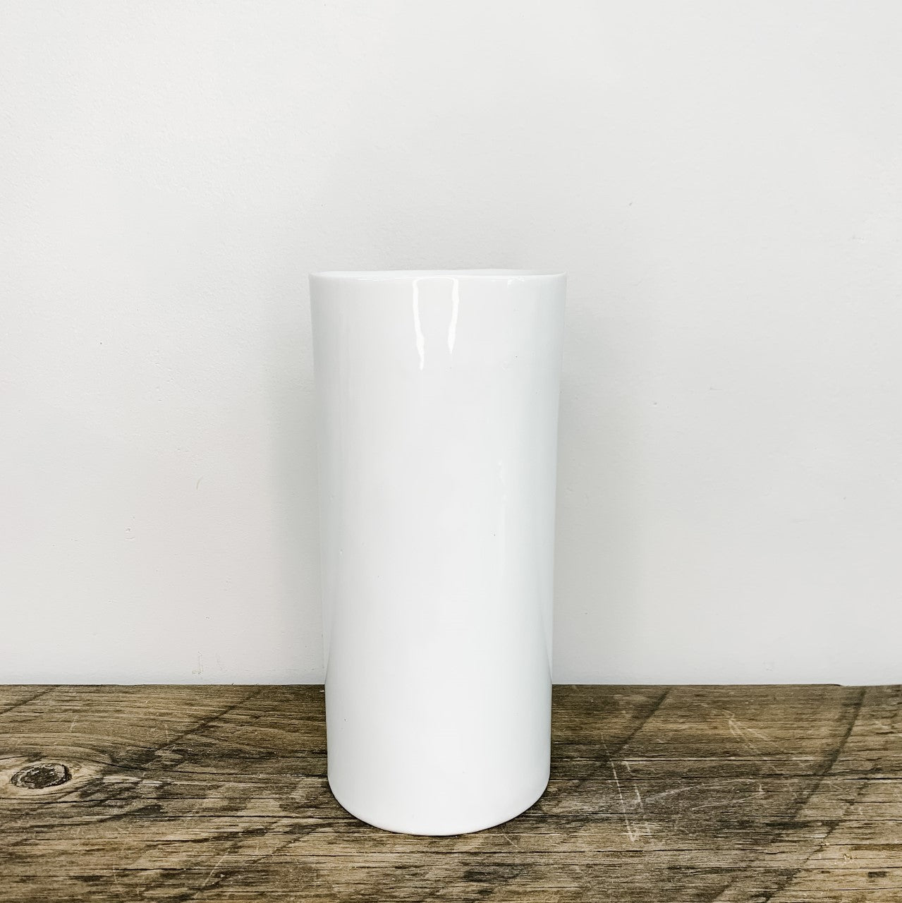 White Ceramic Vase – Carman Florists