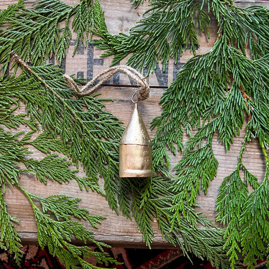 Rustic Hut Bell